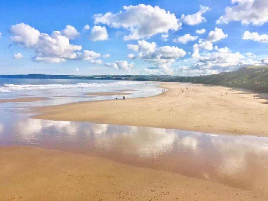 Tidesreach Filey, Sleeps 13, Close To Beach Exterior photo